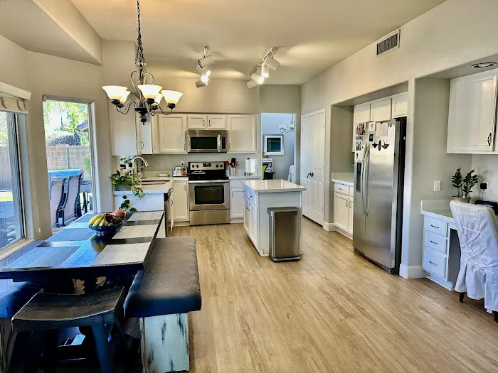 Evolution Restoration & Renovation - Water Mitigation Phoenix Picture 8