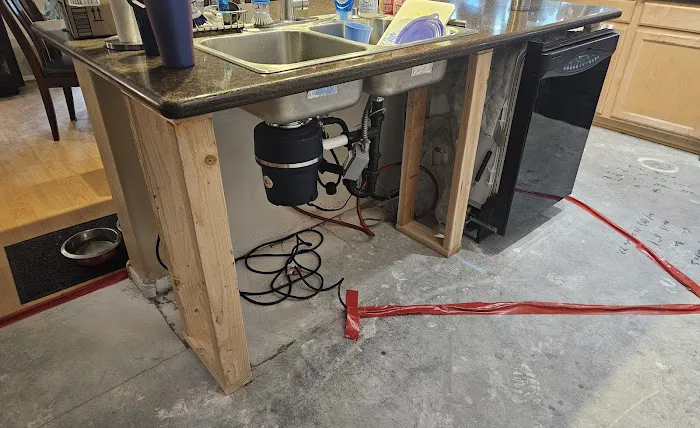 Evolution Restoration & Renovation - Water Mitigation Phoenix Picture 4