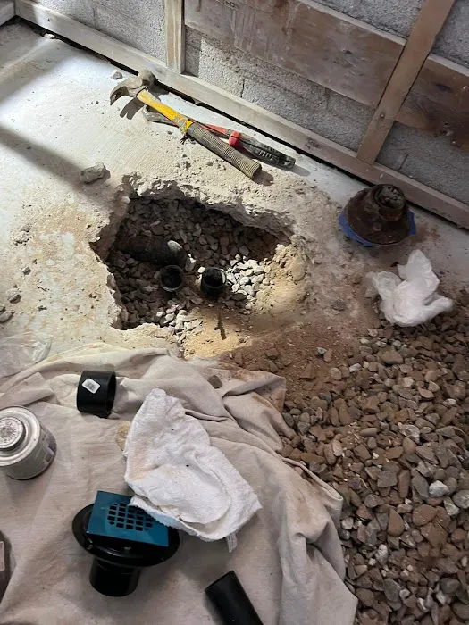 CA RESTORATION LLC Picture 5