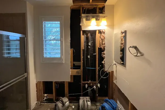 A+ Restoration Remodeling & Construction Picture 1