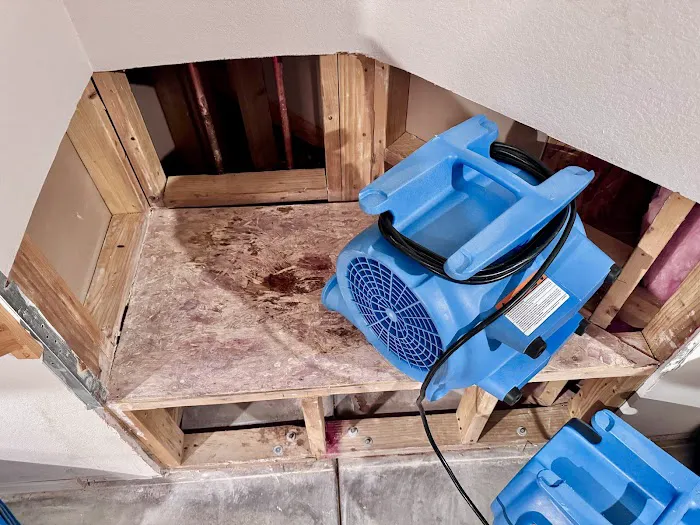 Rocky Mountain Restoration, LLC Picture 10