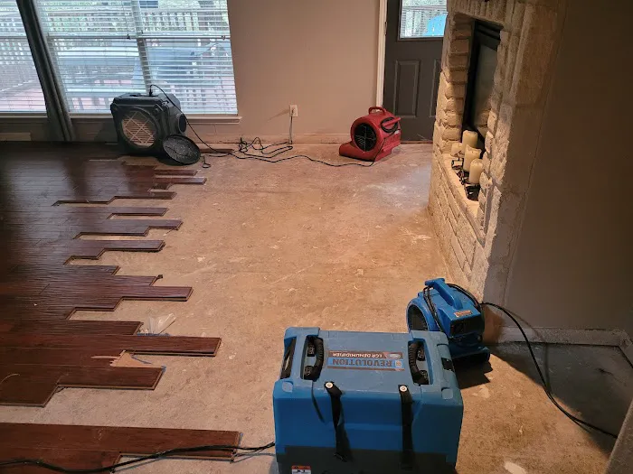 American Water Damage of San Antonio Picture 5