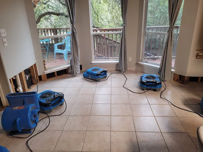 American Water Damage of San Antonio Picture 7