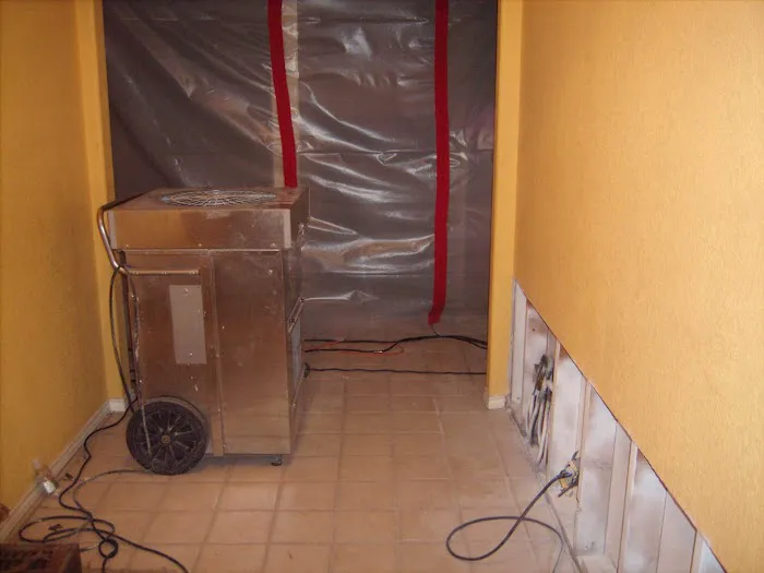 Flood Pro Restoration Picture 7