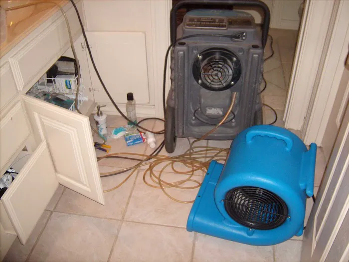 Flood Pro Restoration Picture 4