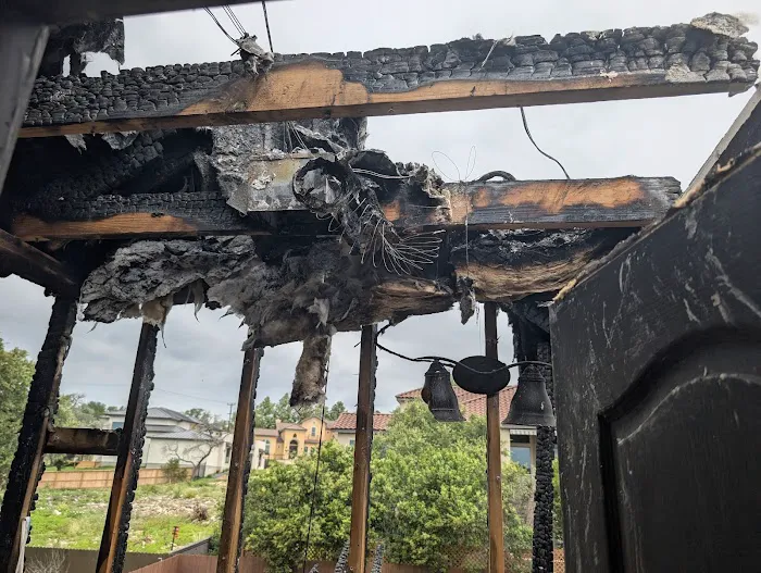 Water and Fire Restoration Team Picture 6