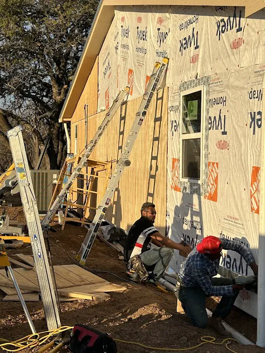 Restoration Royale Picture 9