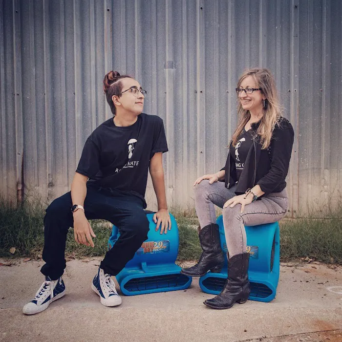 RAINING KATE'S Water Damage Restoration Picture 9