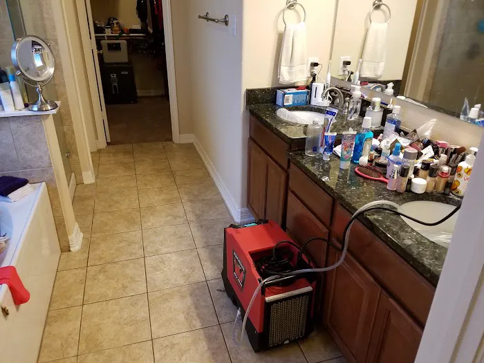 Premier Water Restoration Picture 2