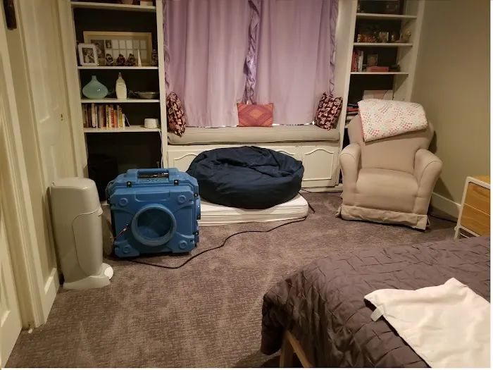 Premier Water Restoration Picture 4