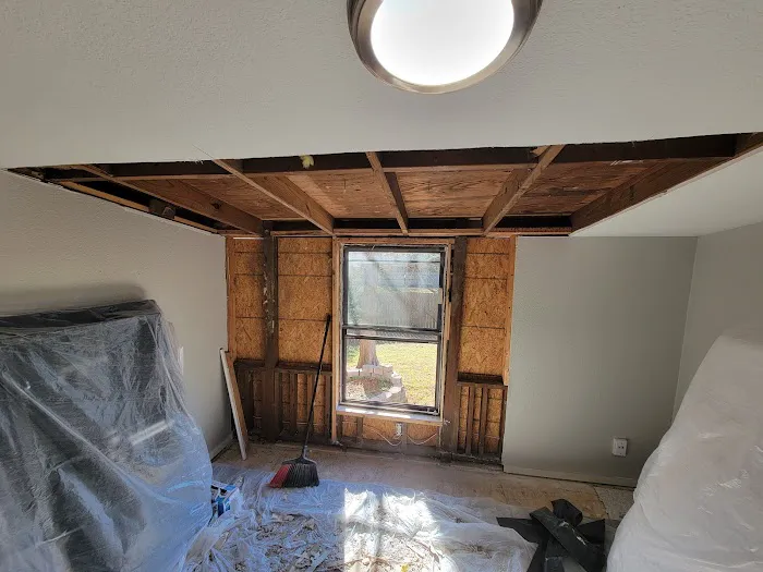 Hukill's Inc. Picture 1