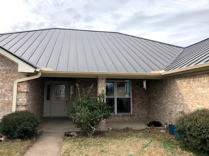 Rafter T Roofing & Construction Picture 1