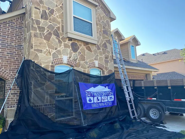 24-7 Restoration and Roofing Picture 7