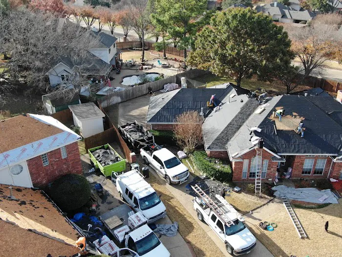 24-7 Restoration and Roofing Picture 10