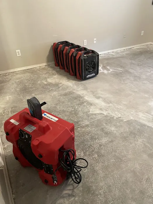 Water Rehab & Restoration Picture 4