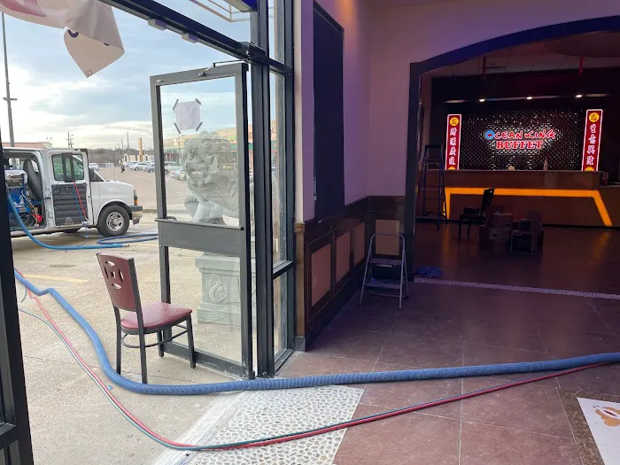 Best Carpet & Restoration Picture 7