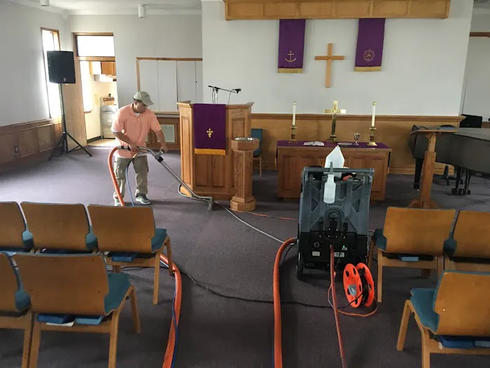 Best Carpet & Restoration Picture 8