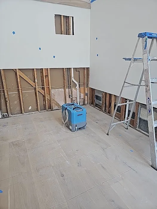 SS Water Restoration Picture 6