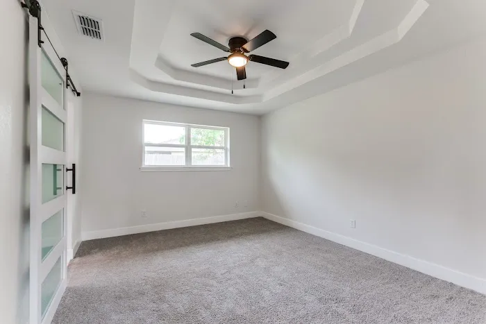 Rehab Squad - Restoration & Remodeling Picture 3