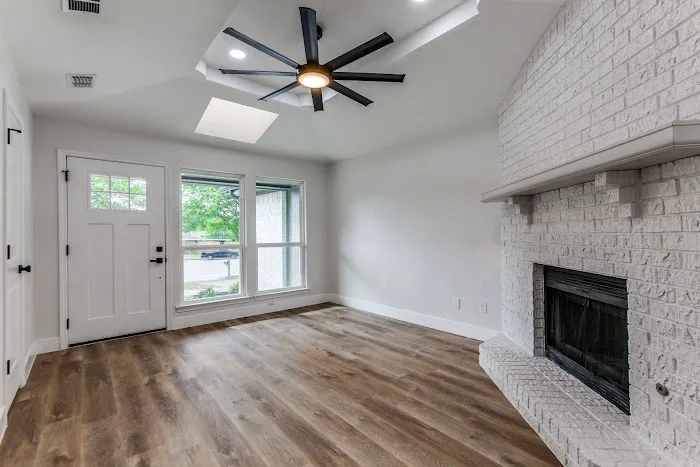 Rehab Squad - Restoration & Remodeling Picture 2