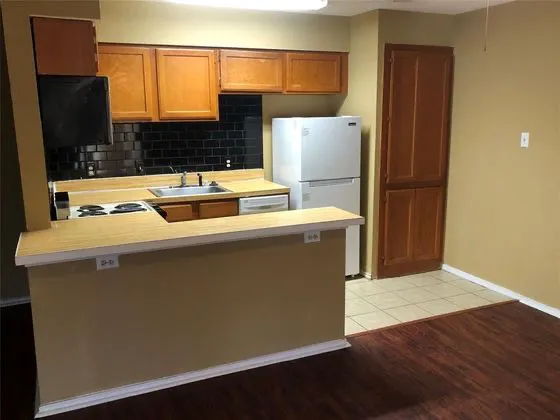 J National Picture 1