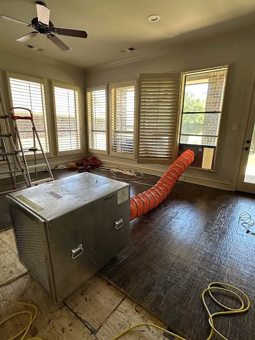 DRYmedic of Plano Picture 6