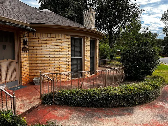 The Gutter Guy Picture 10