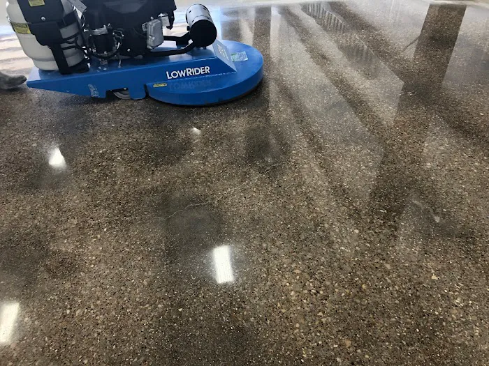 Floor Medic Picture 9