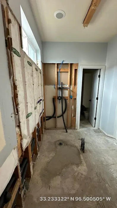 Rainy Day Restoration and Roofing Picture 4