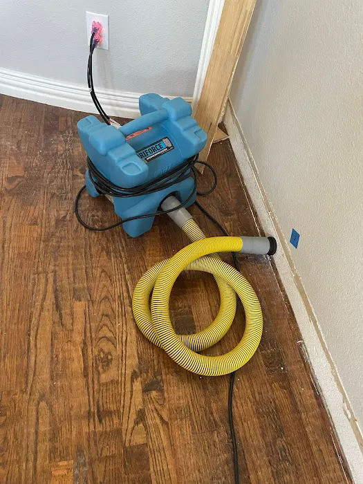 1-800 Water Damage of North Dallas Picture 9