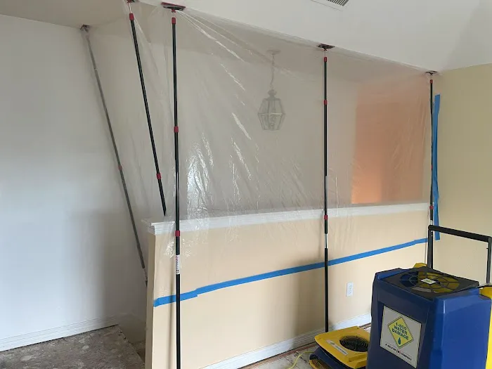 1-800 Water Damage of North Dallas Picture 10