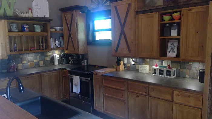 D:H Water Damage Enterprises LLC Picture 7