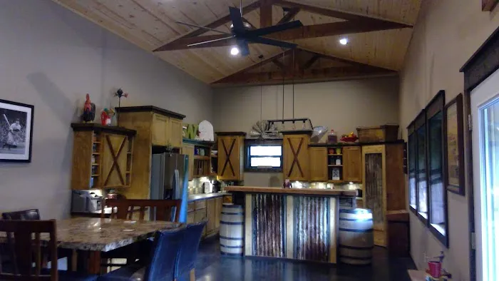 D:H Water Damage Enterprises LLC Picture 1