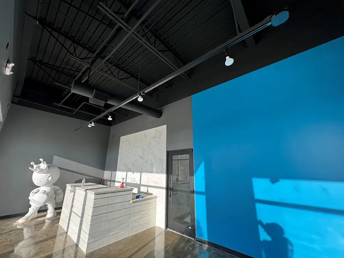 Hanzel Paint Co. Picture 3