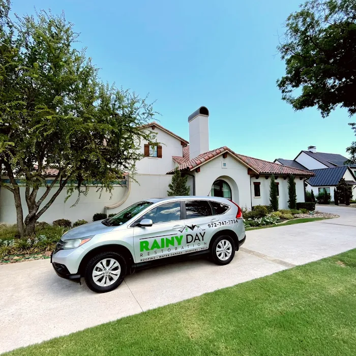 Rainy Day Restoration and Roofing Picture 9