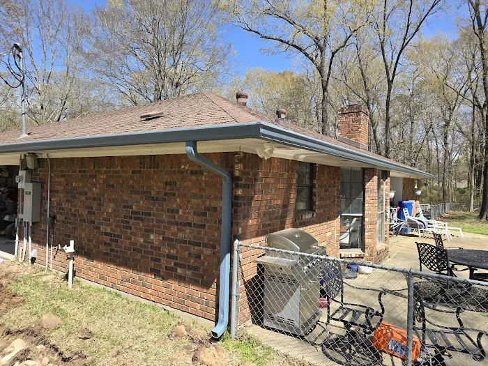 Seamless Gutter Guys Picture 4