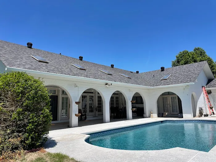 Seamless Gutter Guys Picture 8