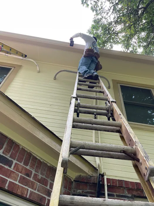 Seamless Gutter Guys Picture 7