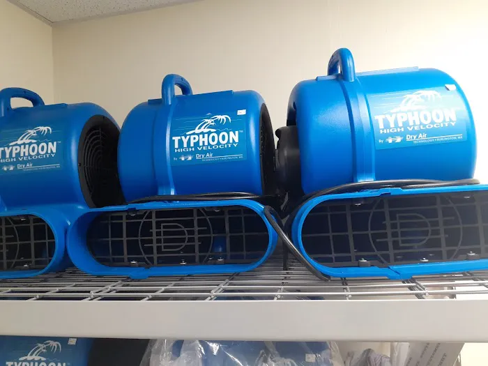 SERVICE PLUS Picture 3