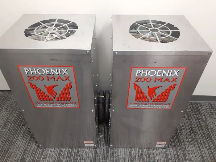 SERVICE PLUS Picture 7