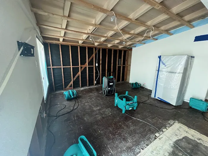 ServiceMaster Restoration by Ideal Group Picture 1