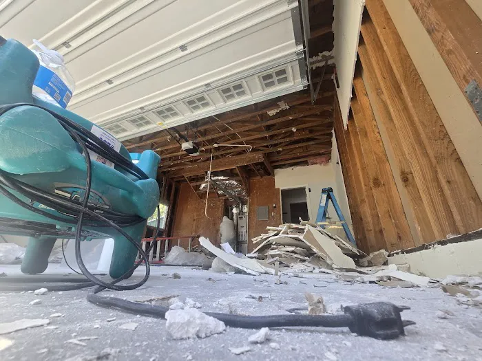 Specialists Picture 4