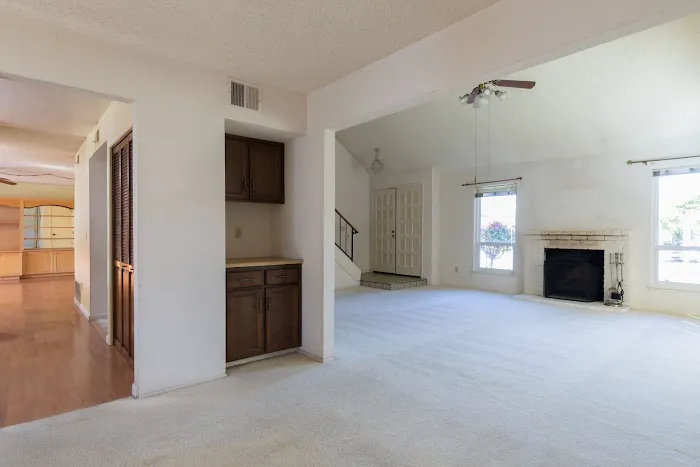 REDi Construction & Restoration Picture 1