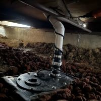 Under The House. ico