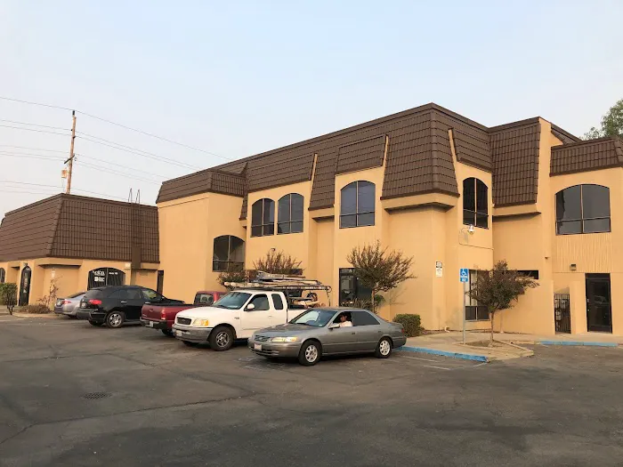 We Paint & Renovate Inc Picture 1