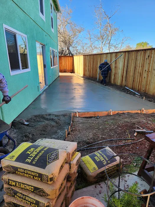 A2Z Construction & Maintenance LLC Picture 7