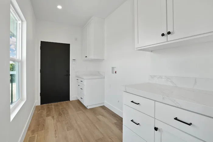 Best Bros Painting Picture 4