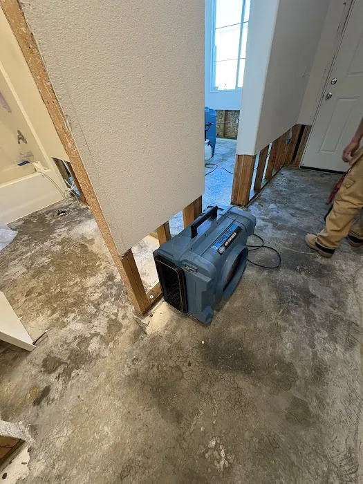 TechsDry Cleaning and Restoration L.L.C Picture 6