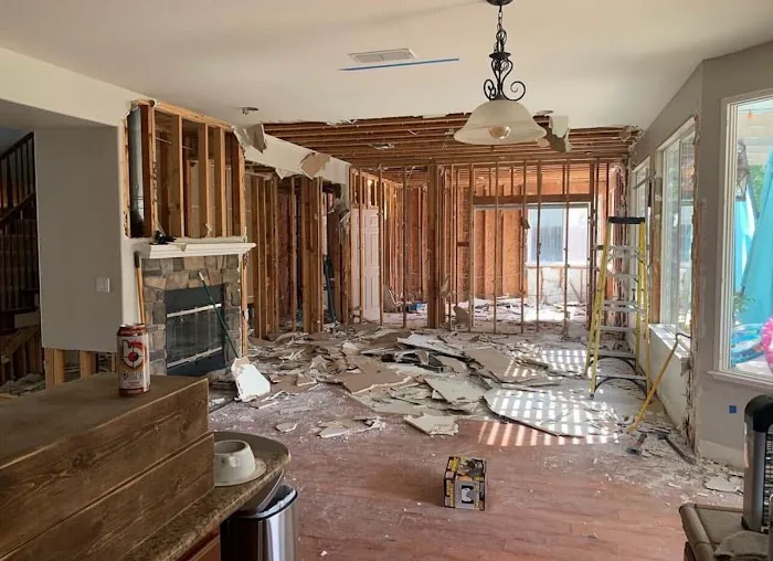 RESCO - Restoration Emergency Services Company Picture 8