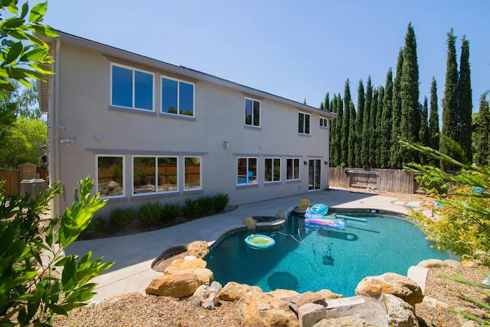 Golden Coast Construction & Restoration Picture 8